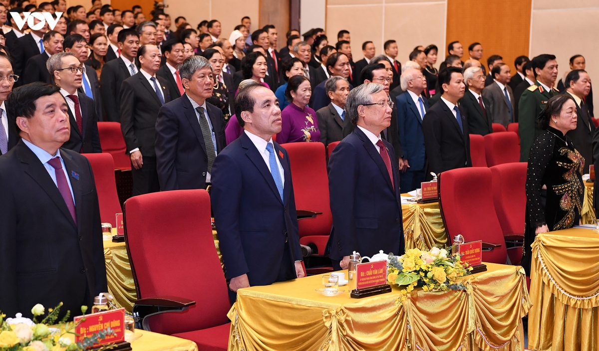 Uỷ viên Bộ Chính trị, Thường trực Ban Bí thư Trần Quốc Vượng và các đại biểu dự Đại hội Đảng bộ tỉnh Tuyên Quang. Ảnh: Ngọc Thành