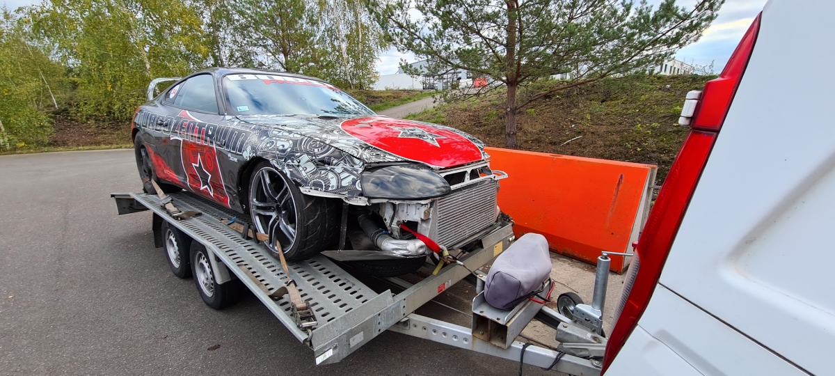 Toyota Supra 1.500 mã lực sau khi bị mất lái.