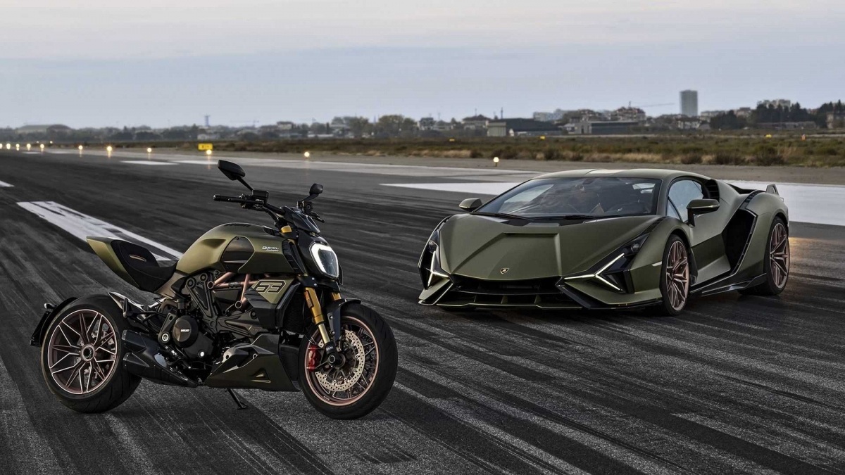 Ducati mới đây đã ra mắt phiên bản đặc biệt của Diavel 1260 lấy cảm hứng từ chiếc Lamborghini Sián FKP 37. Đây là phiên bản hợp tác tiếp theo của hai thương hiệu sau khi ra mắt bản đặc biệt của chính chiếc cruiser này vào giữa năm nay.