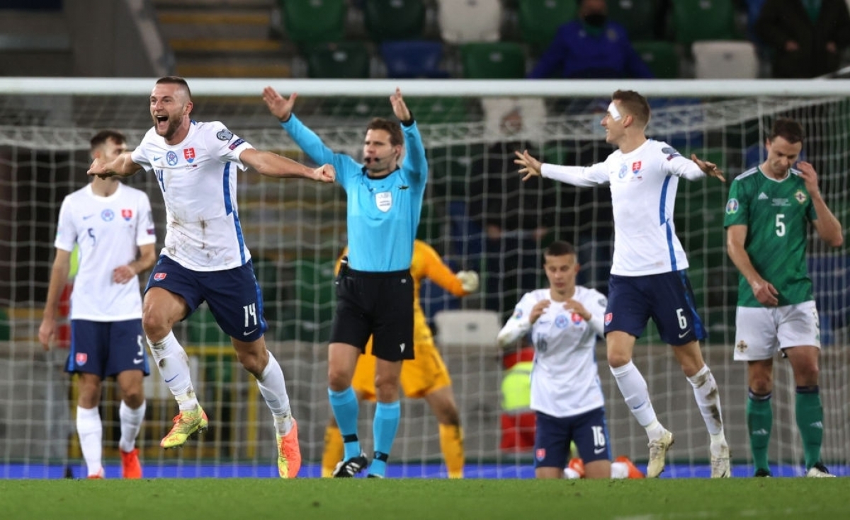 23. Slovakia - thắng play-off nhóm B