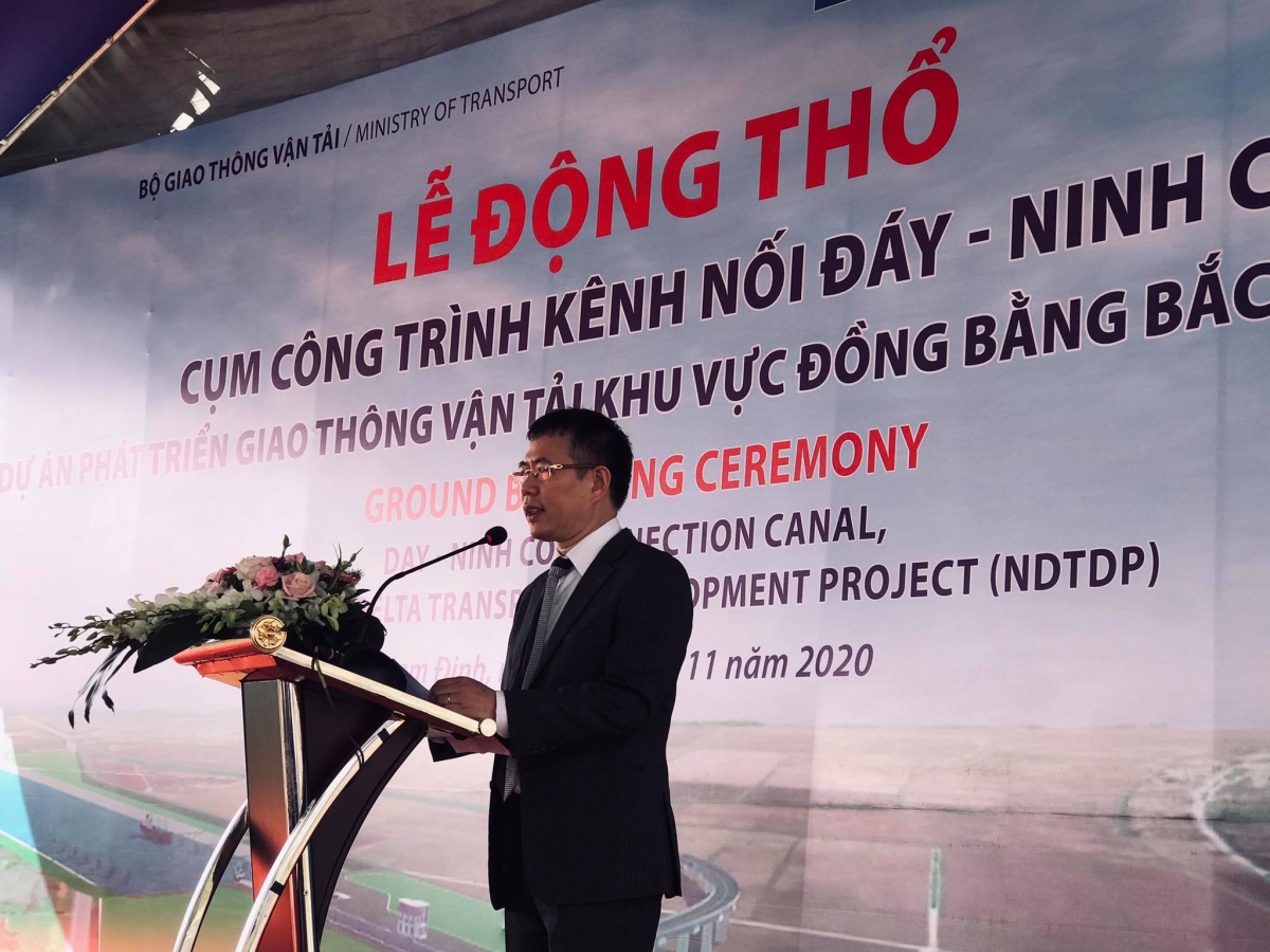 Ông Dương Thanh Hưng phát biểu tại lễ khởi công