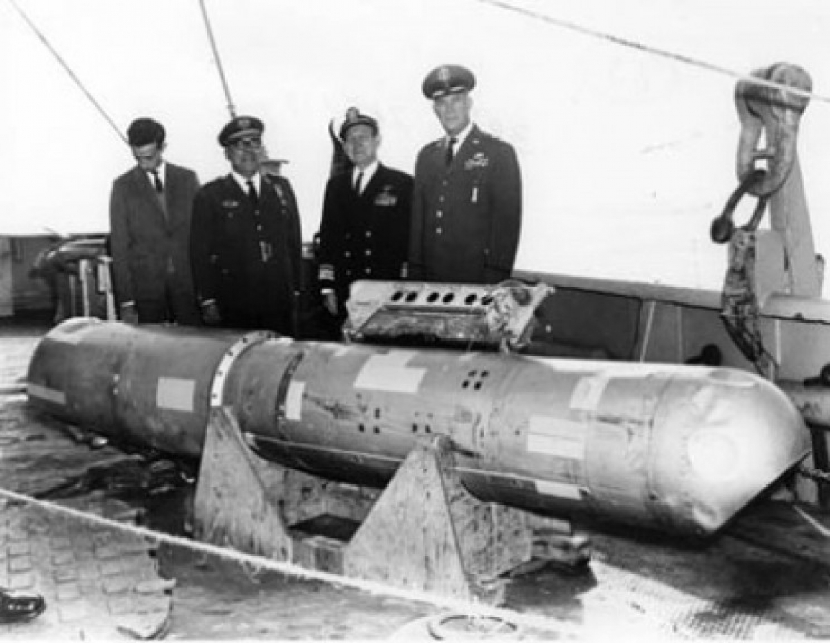 Bom nhiệt hạch B28FI - loại đang bị mất tích ở Greenland; Nguồn: interestingengineering.com