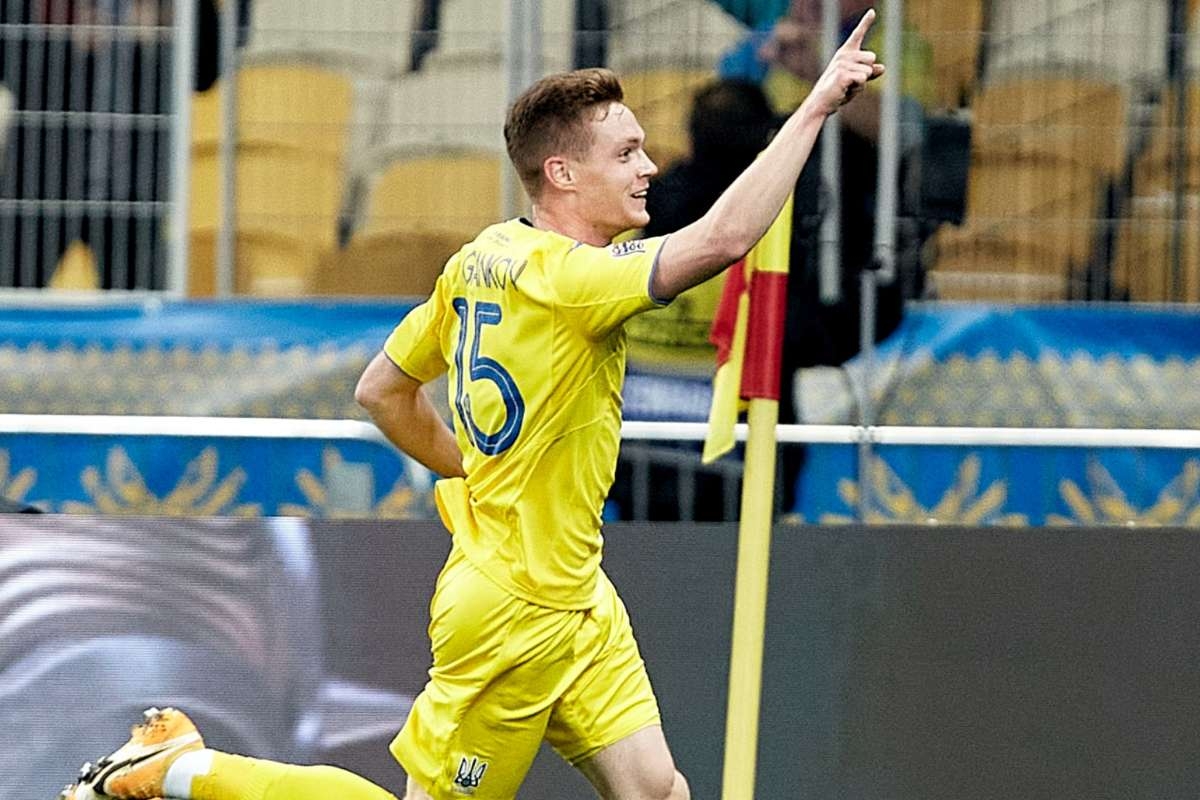 5. Ukraine - nhất bảng B.