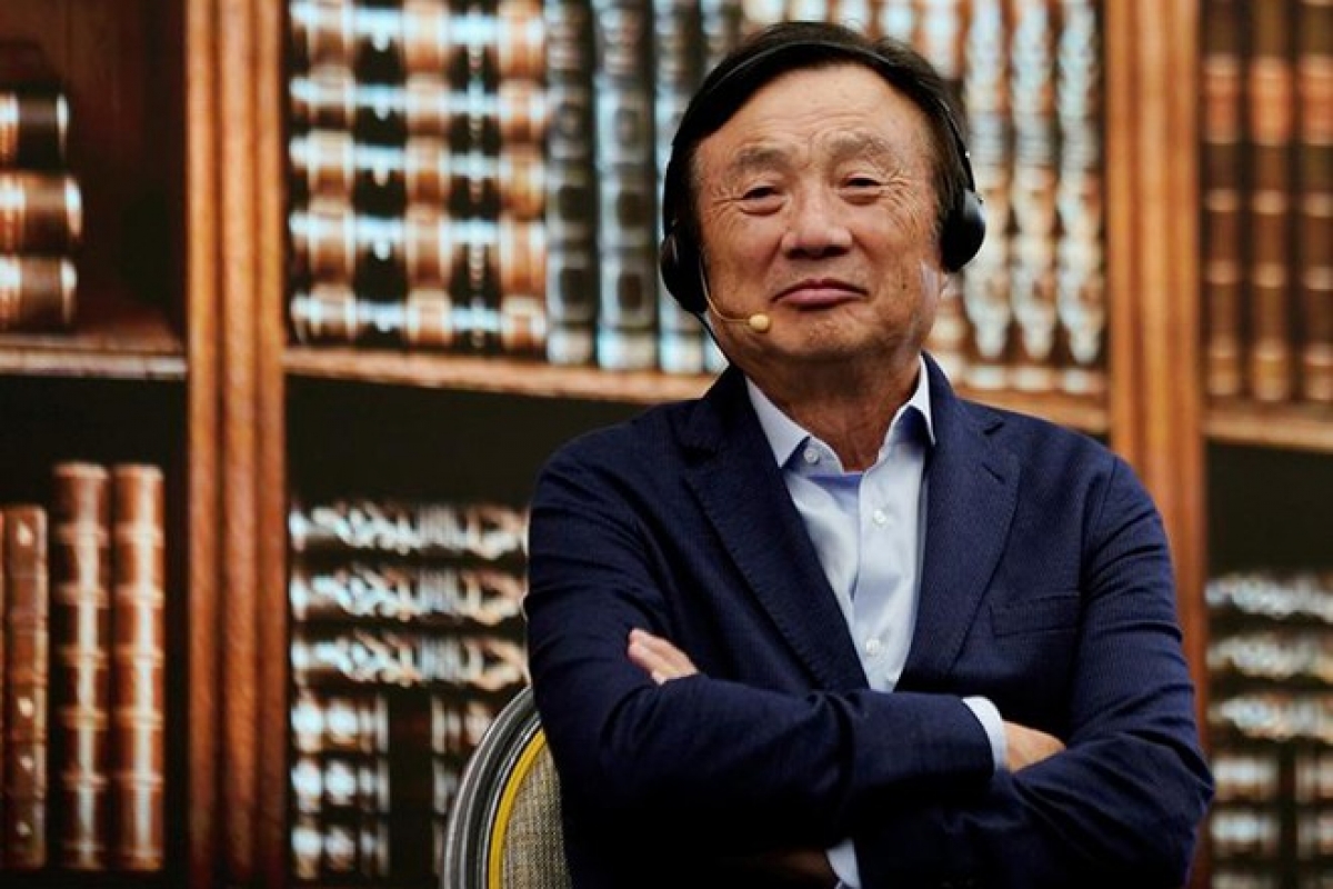 Ông Ren Zhengfei cho rằng sẽ không có mối quan hệ ngầm giữa Huawei và Honor - ẢNH: REUTERS