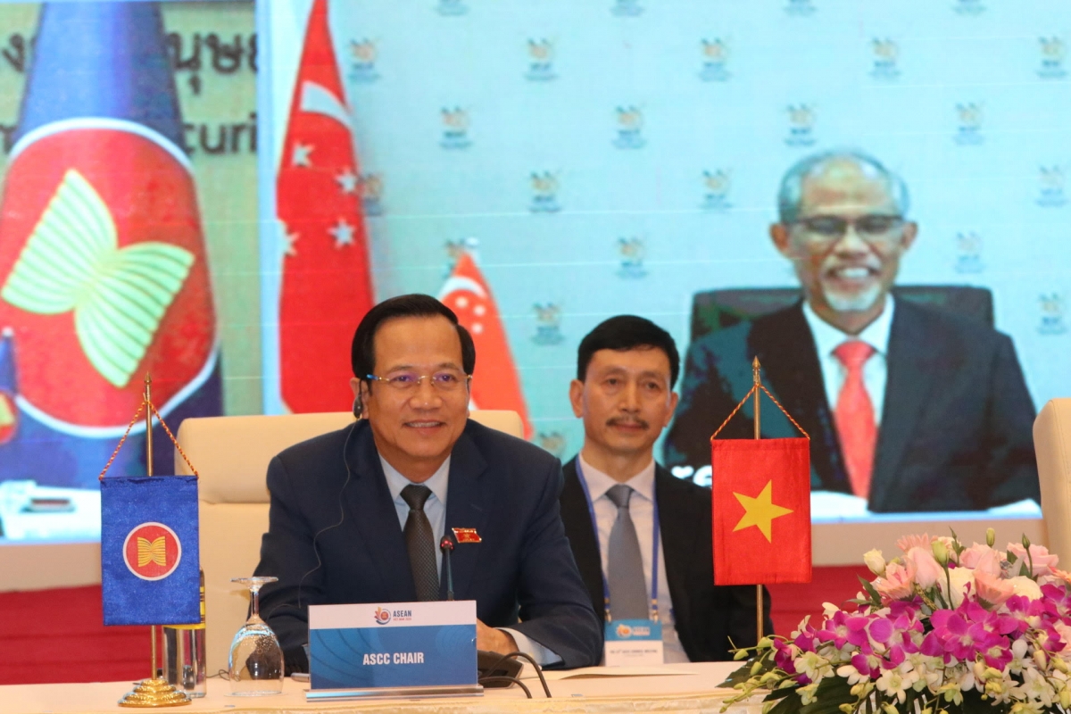 Ông Đào Ngọc Dung, Bộ trưởng Bộ Lao động – Thương binh và Xã hội Việt Nam - Phó Chủ tịch Ủy ban Quốc gia ASEAN 2020 - Chủ tịch Hội nghị ASCC lần thứ 23