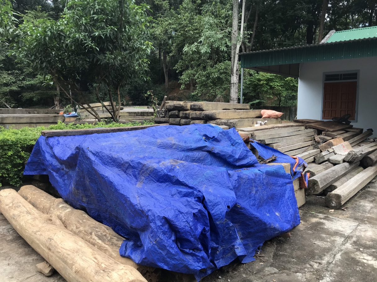 Đây là tang vật trong những vụ phá rừng xảy ra trên địa bàn huyện Kỳ Sơn.