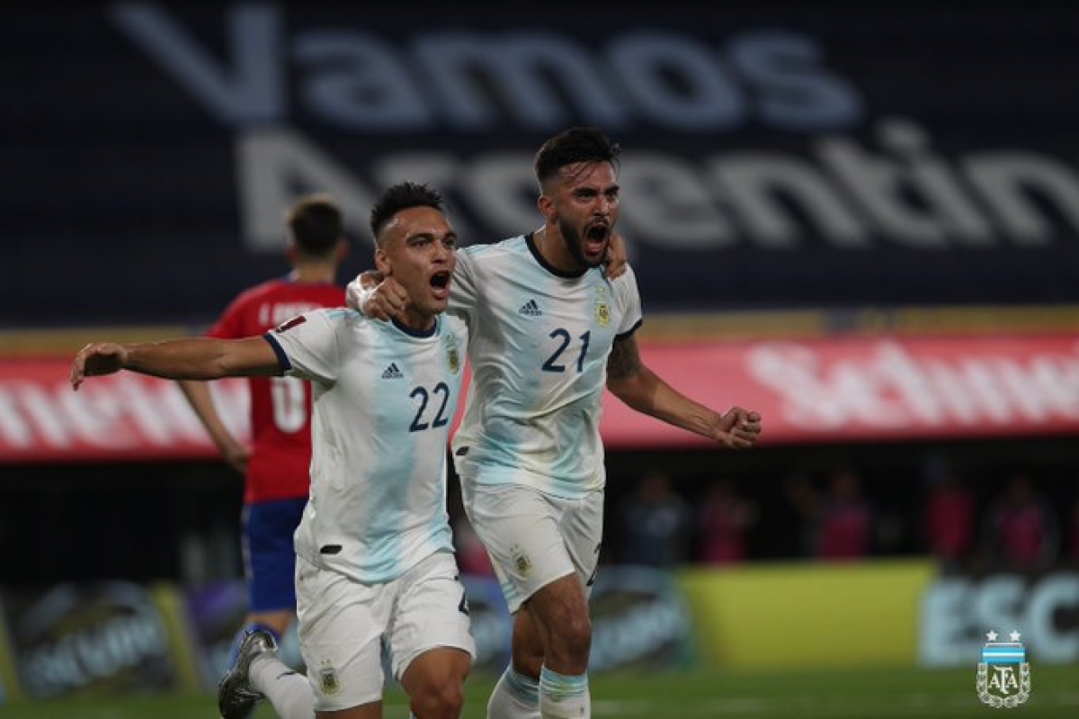 Bàn gỡ hòa ngay trước giờ nghỉ giúp Argentina giải tỏa áp lực tâm lý. (Ảnh: Getty)