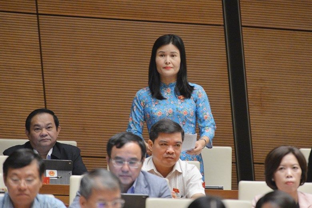 Đại biểu Bùi Thị Quỳnh Thơ, đoàn Hà Tĩnh