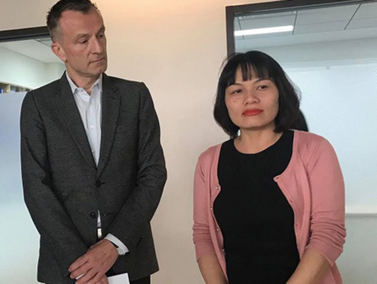 Ông Jozef Alfons Peeters, Tổng Giám đốc Bệnh viện Việt Pháp thông tin về sự việc. (Ảnh: HQ)