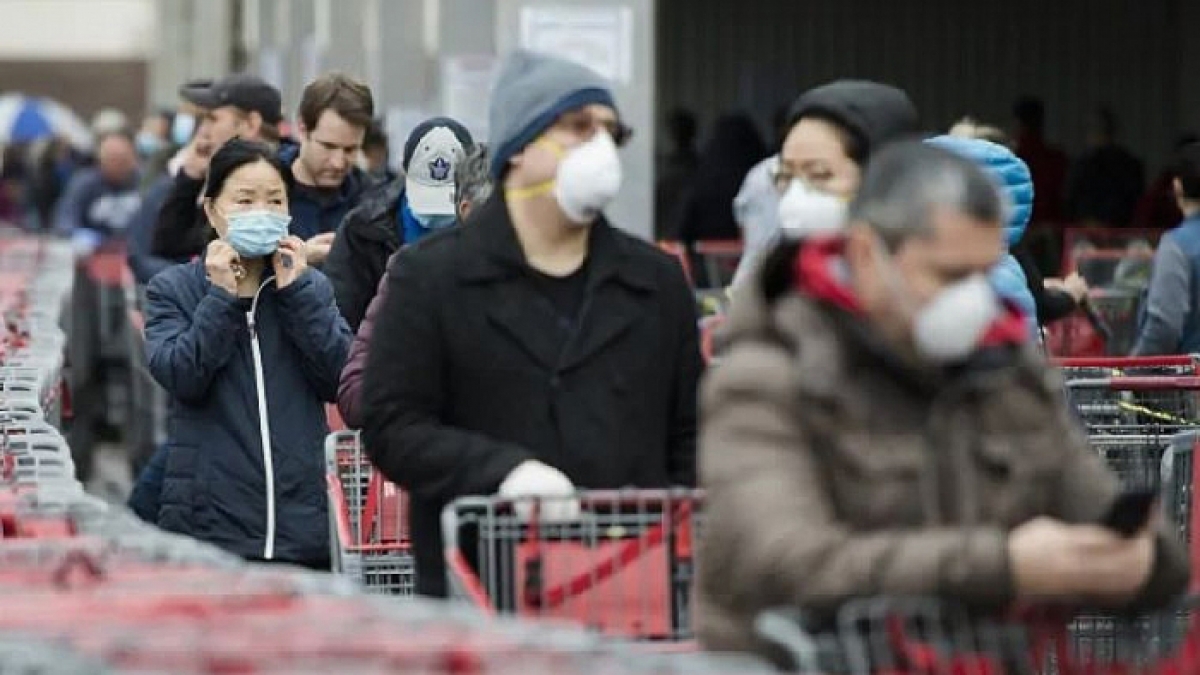 Bệnh viện quá tải vì Covid-19 tăng, Thủ tướng Canada kêu gọi người dân ở nhà. (Ảnh: The Canadian Press)