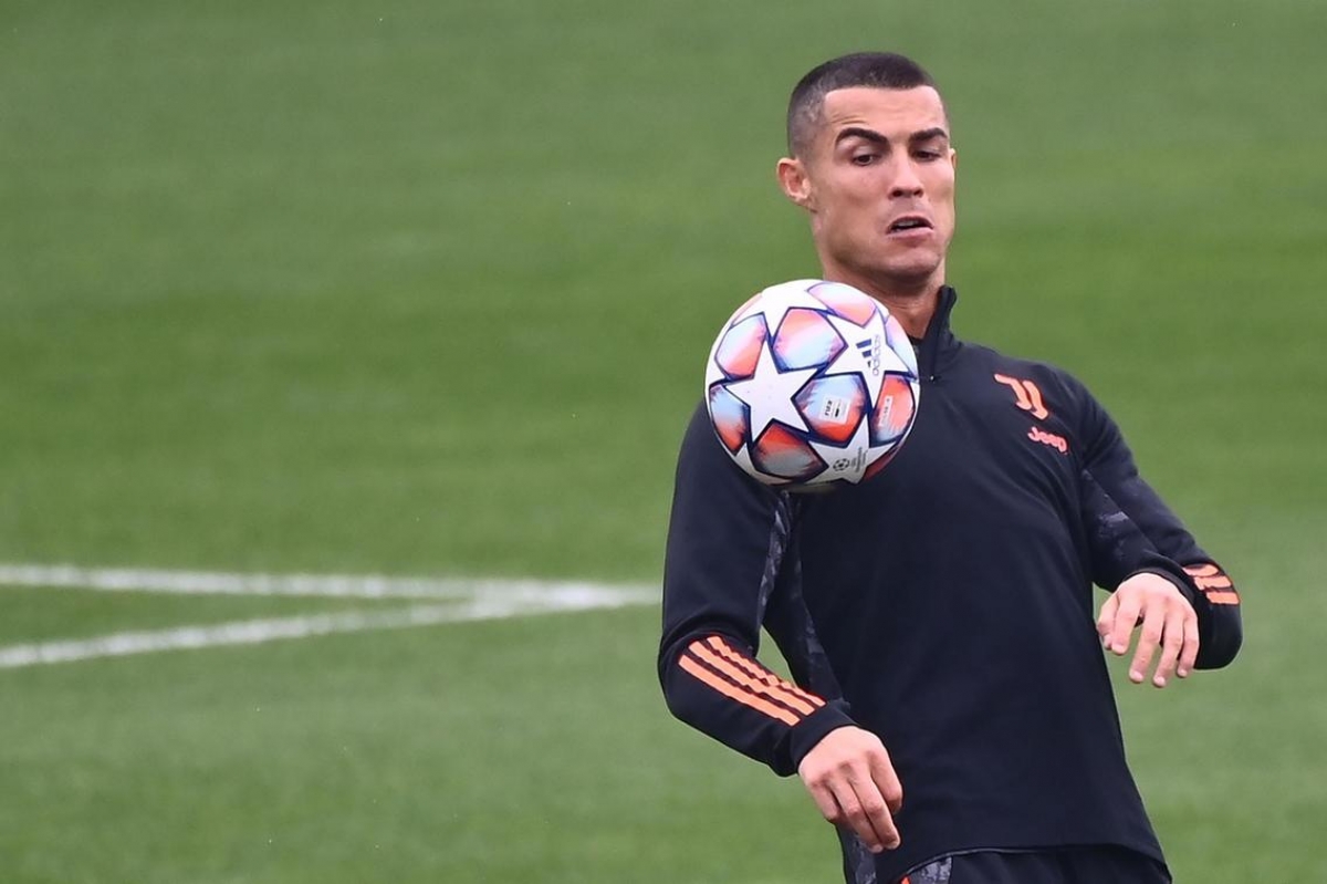Cristiano Ronaldo sẵn sàng tái xuất ở Champions League sau khi bỏ lỡ 2 trận đầu tiên. (Ảnh: Getty)