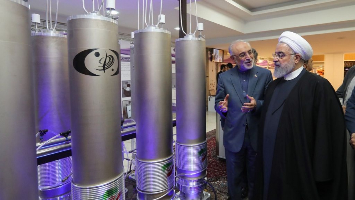 Theo báo cáo của IAEA, ước tính kho dự trữ urani làm giàu thấp của Iran hiện đã vượt quá 12 lần so với mức mà thỏa thuận hạt nhân năm 2015 cho phép. Ảnh minh họa: BBC.