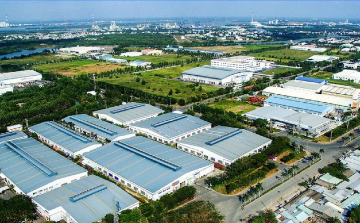 Bộ Tài chính đề xuất thêm điều kiện ưu đãi cho doanh nghiệp chế xuất. (Ảnh minh họa: KT)