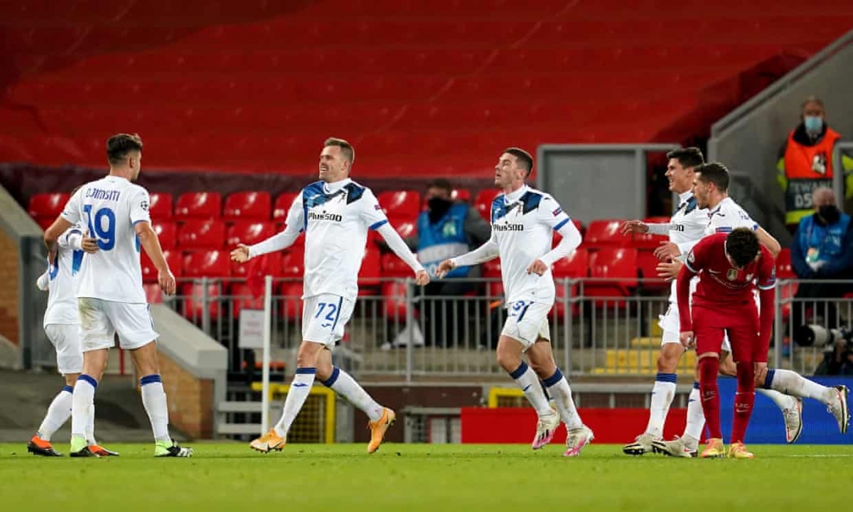 Atalanta đánh bại Liverpool ngay trên sân Anfield. (Ảnh: Getty)