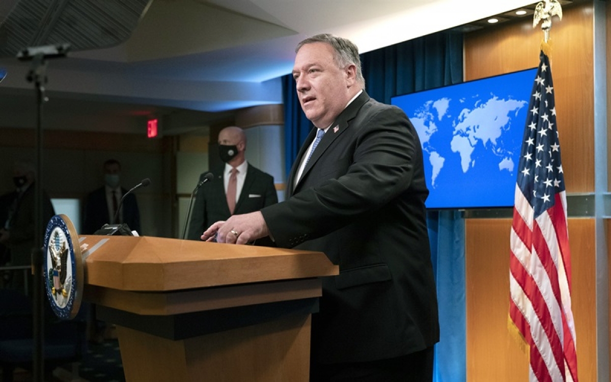 Ngoại trưởng Mỹ Mike Pompeo tại cuộc họp báo hôm 10/11/2020 ở Washington. Ảnh: AP.