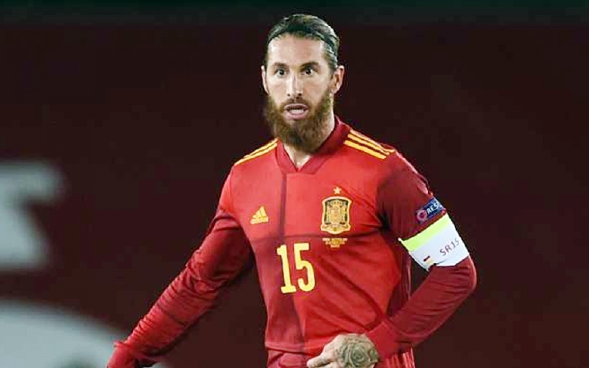 Ramos cân bằng kỷ lục ấn tượng của Buffon ở ĐTQG (Ảnh: Getty Images).