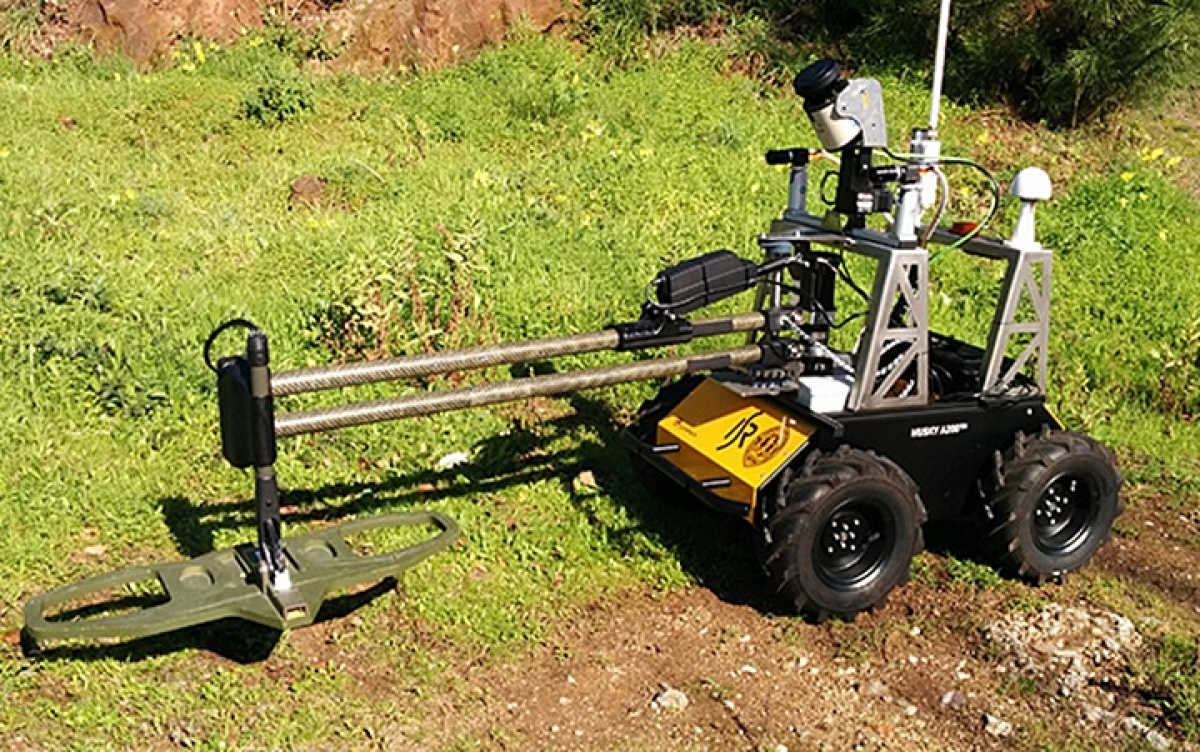 Một loại robot dò mìn. Ảnh: Spectrum.