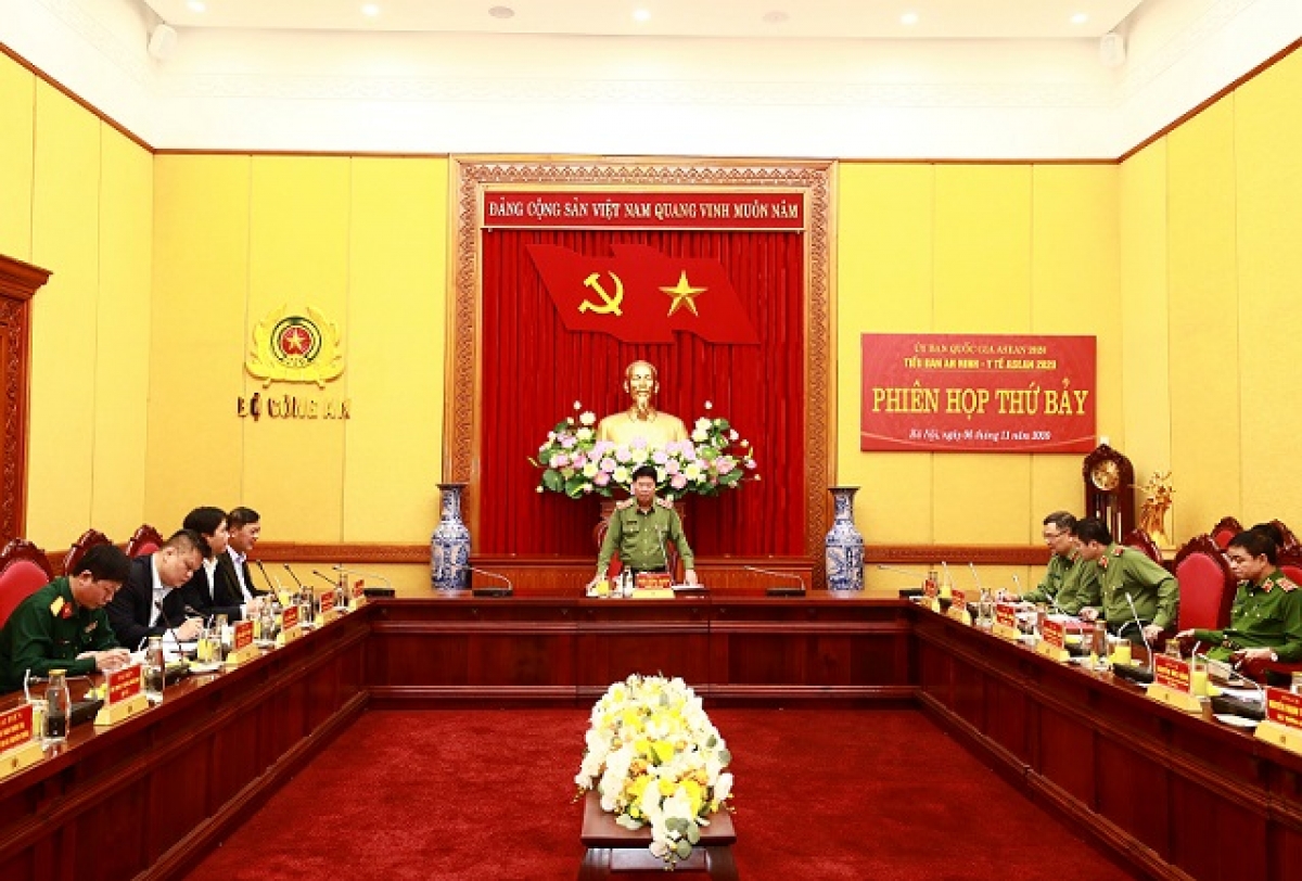 Toàn cảnh phiên họp.