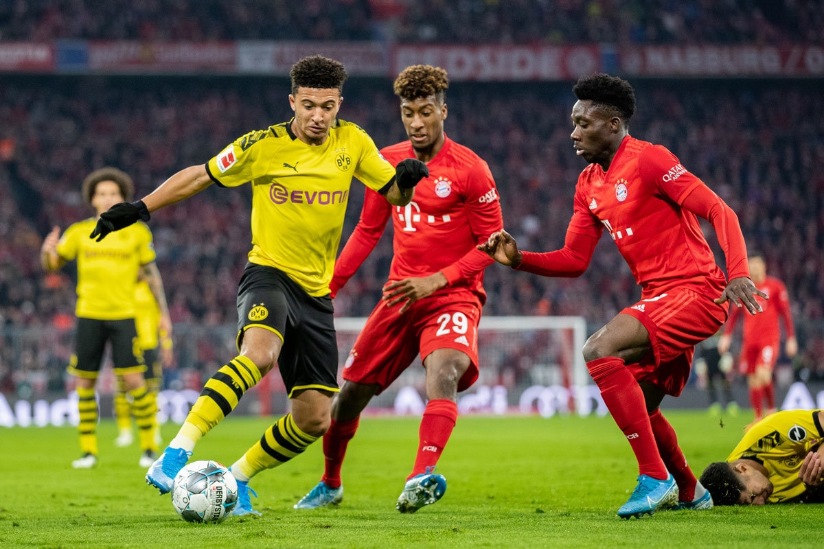 Siêu kinh điển nước Đức định đoạt ngôi đầu Bundesliga. (Ảnh: Getty).
