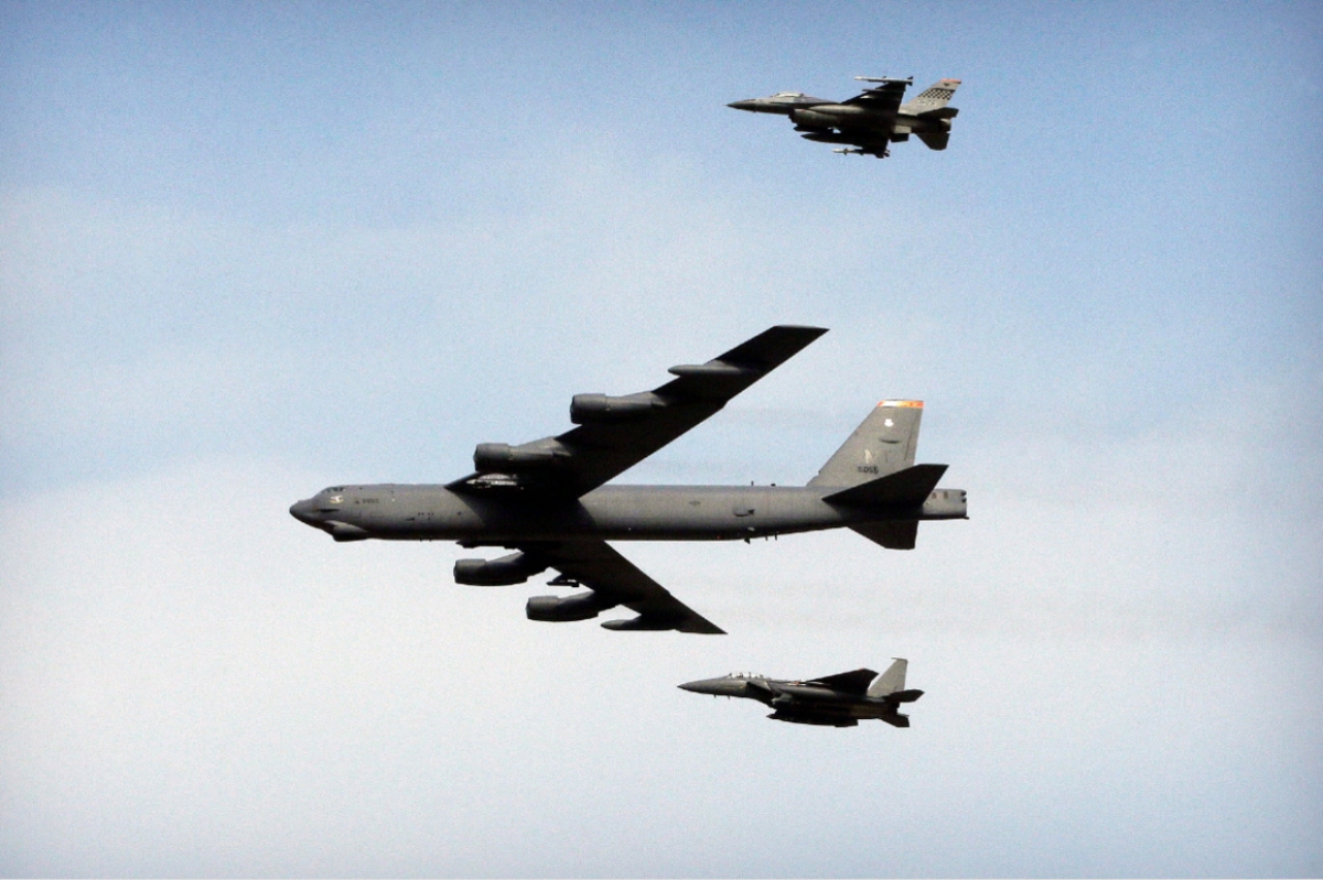 Lầu Năm Góc cho biết đã điều máy bay ném bom B-52 từ căn cứ Barksdale ở Louisiana  tới Trung Đông. Ảnh: AP