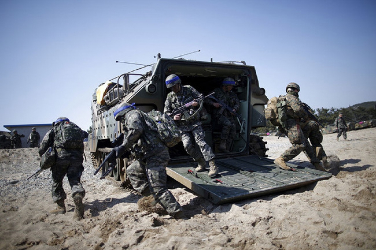 Binh sỹ Hàn Quốc - Mỹ trong một cuộc tập trận chung ở Pohang, Hàn Quốc. (Ảnh minh họa: Reuters).