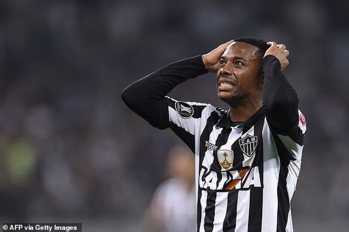 Robinho có tài, nhưng lắm tật (Ảnh: Getty).
