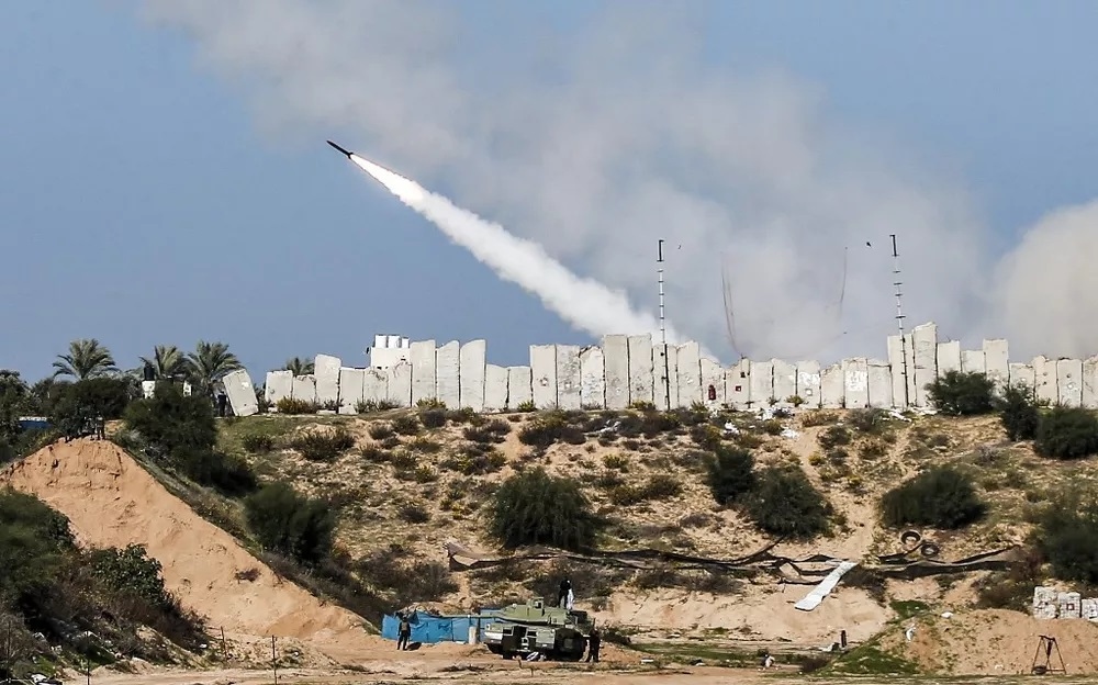 Rocket phóng từ Gaza. Ảnh: I24news.