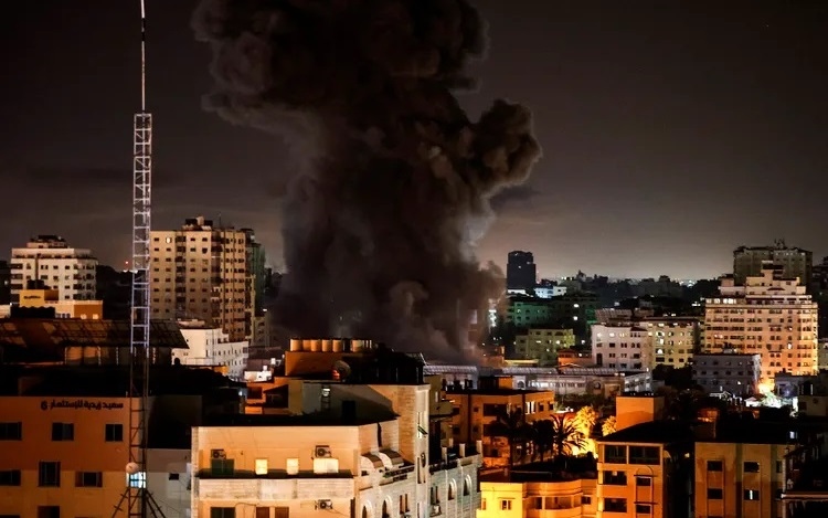 Không kích Gaza. Ảnh: i24news.