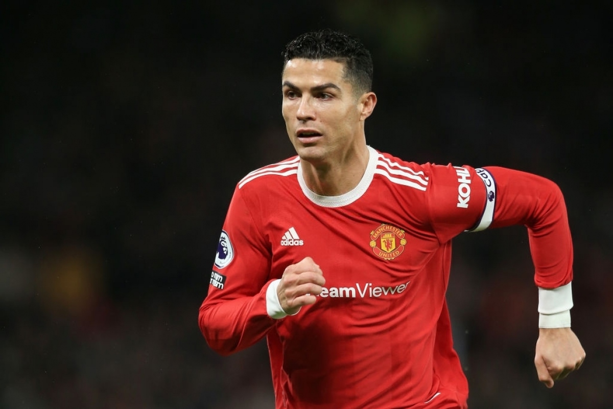 ronaldo toi bi mu phan boi hinh anh 2