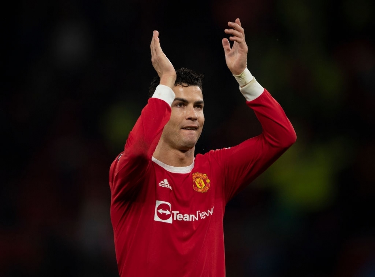 ronaldo tôi bị mu phản bội hình ảnh 1 ronaldo toi bi mu phan boi hinh anh 1