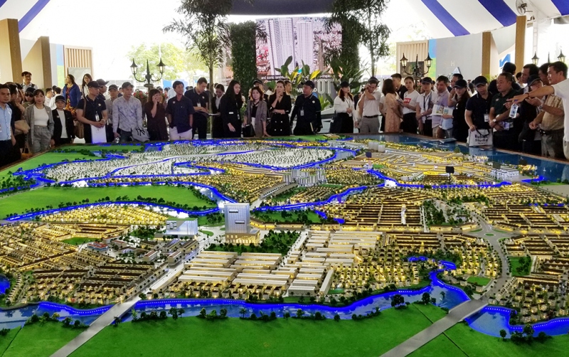 Người thu nhập thấp khó tiếp cận khi giá nhà chung cư liên tục tăng