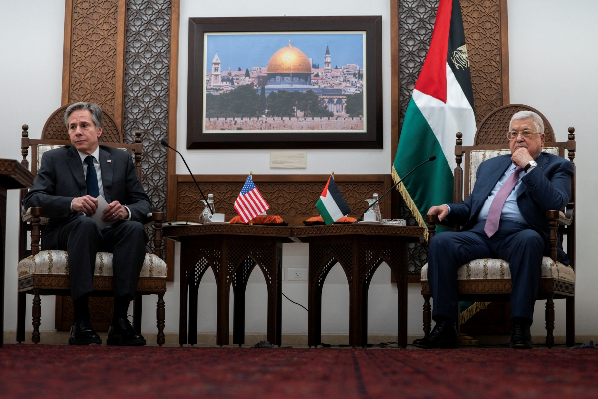 Ngoại trưởng Mỹ gặp Tổng thống Palestine (Ảnh: Reuters).