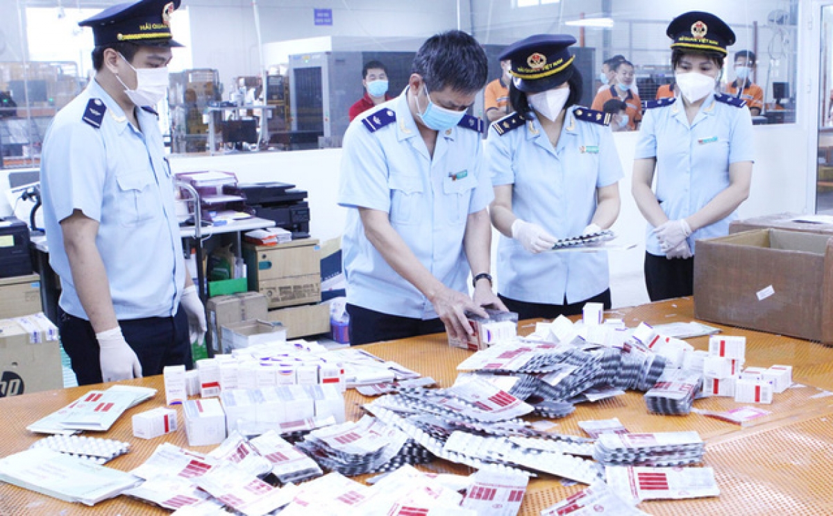 Thay đổi thành viên Ban Chỉ đạo quốc gia chống buôn lậu, gian lận thương mại và hàng giả. Ảnh: VGP