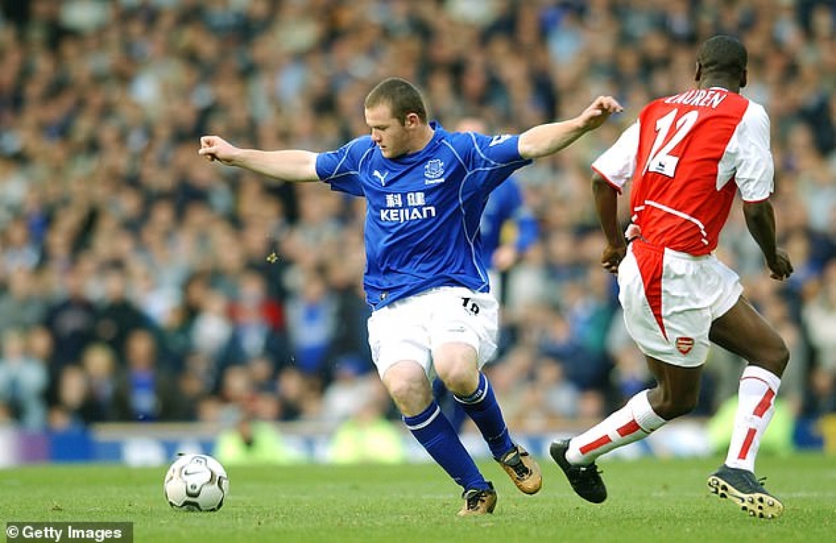 Rooney từng thẳng thừng từ chối Sir Alex Ferguson đầy 