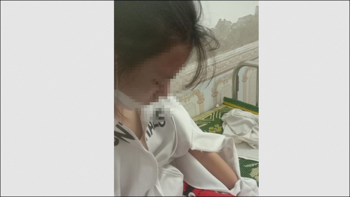 Nữ sinh L. phải nhập viện điều trị