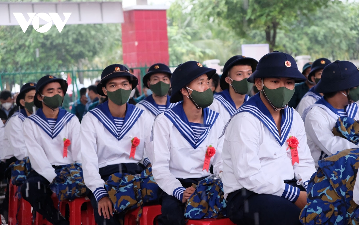Tân binh Bình Định lên đường nhập ngũ ngày 16/2/2022.