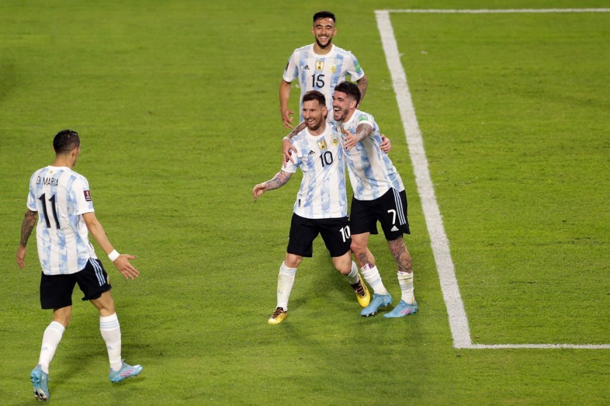 Lionel Messi giải cơn khát bàn thắng kéo dài từ ngày 6/2 tới nay.