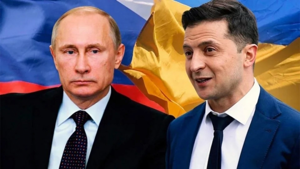 Tổng thống Nga Putin và Tổng thống Ukraine Zelensky. Ảnh: KT