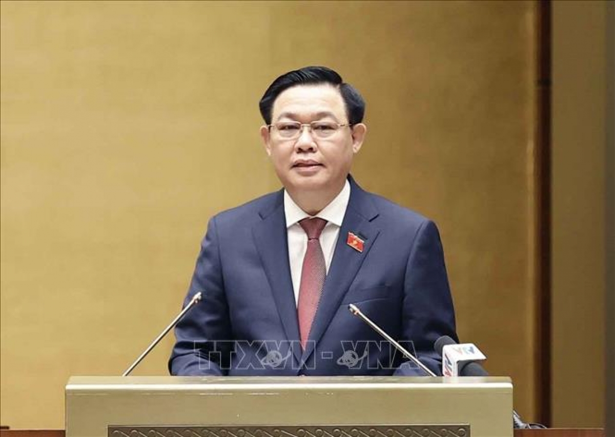 Chủ tịch Quốc hội Vương Đình Huệ phát biểu tại hội nghị. 