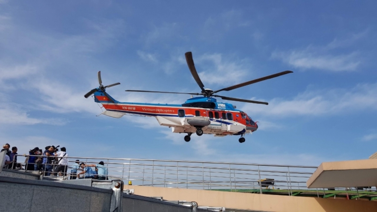 Chuyến bay khảo sát hoạt động du lịch và cấp cứu dịch vụ bằng đường hàng không.