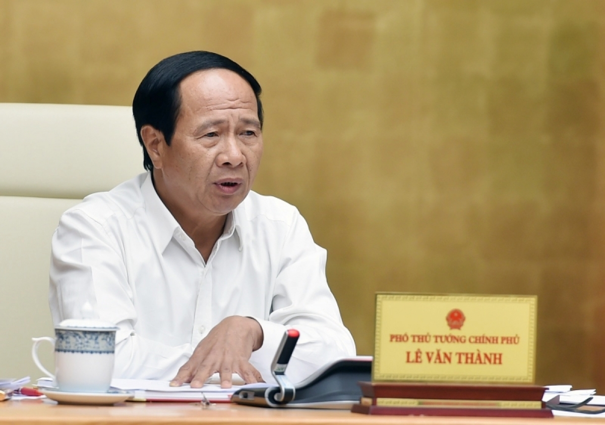 Phó Thủ tướng Lê Văn Thành phát biểu kết luận cuộc họp.