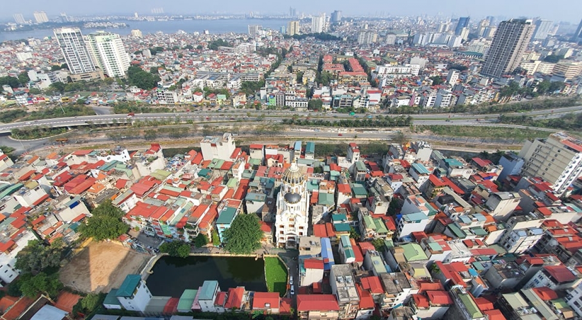 Bộ Tài chính đề nghị “siết” kê khai giá bất động sản nhằm chống thất thu thuế. (Ảnh: TTXVN)