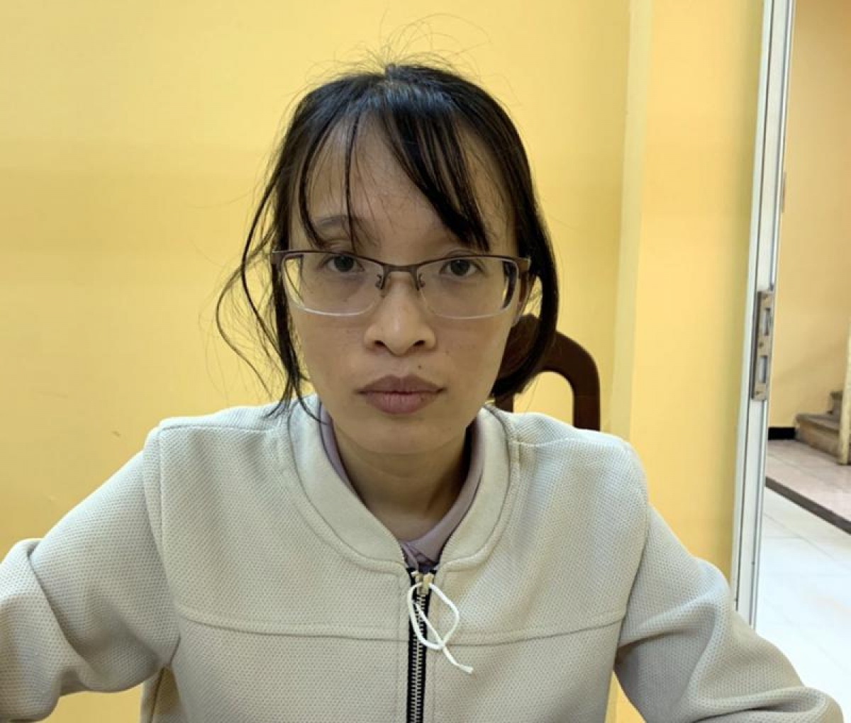 Trần Thị Liên tại cơ quan công an.