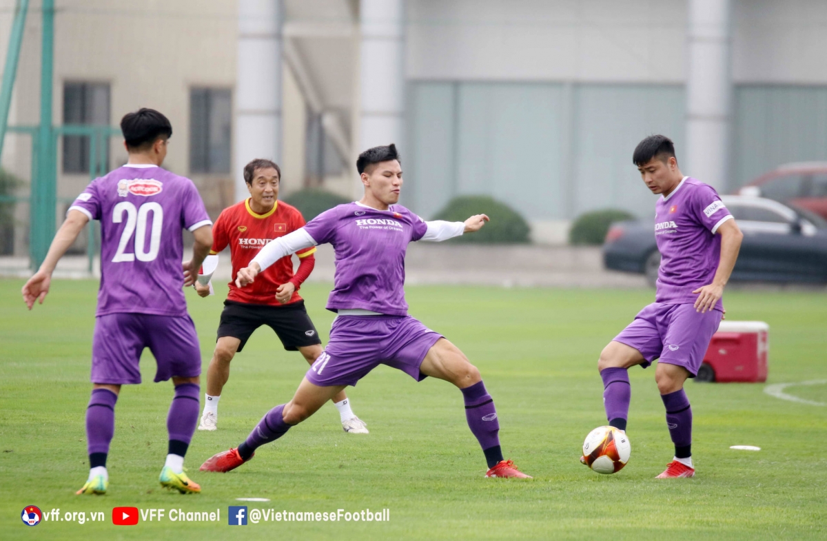 Đặng Văn Tới từng là đội trưởng của U23 Việt Nam tại Vòng loại U23 châu Á 2022 và Dubai Cup 2022. (Ảnh: VFF)