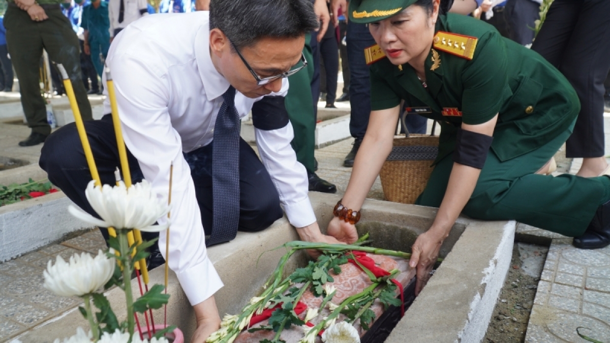 28 hài cốt liệt sỹ rừng Sác được an táng tại Công viên Nghĩa trang liệt sỹ huyện Nhơn Trạch. (Ảnh: CTV)