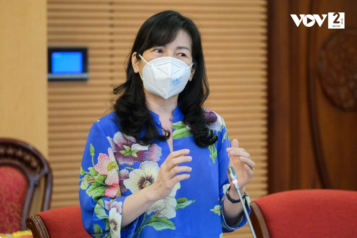 Cô Nguyễn Thu Anh, hiệu trưởng Trường THCS&THPT Nguyễn Tất Thành. Ảnh: Phạm Thắng