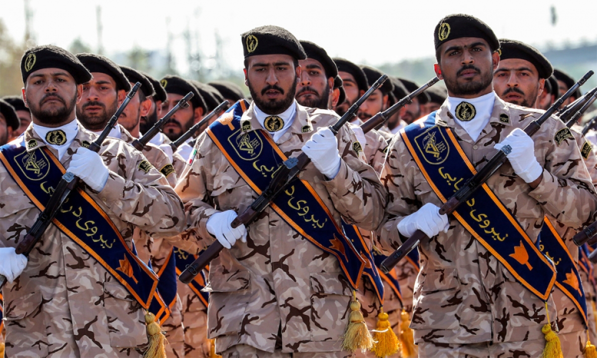 Binh sĩ Vệ binh Cách mạng hồi giáo Iran trong lễ duyệt binh tại thủ đô Tehran, tháng 9/2018. Ảnh: AFP.