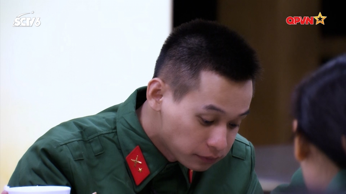 Độ Mixi nghẹn ngào nhớ con. 