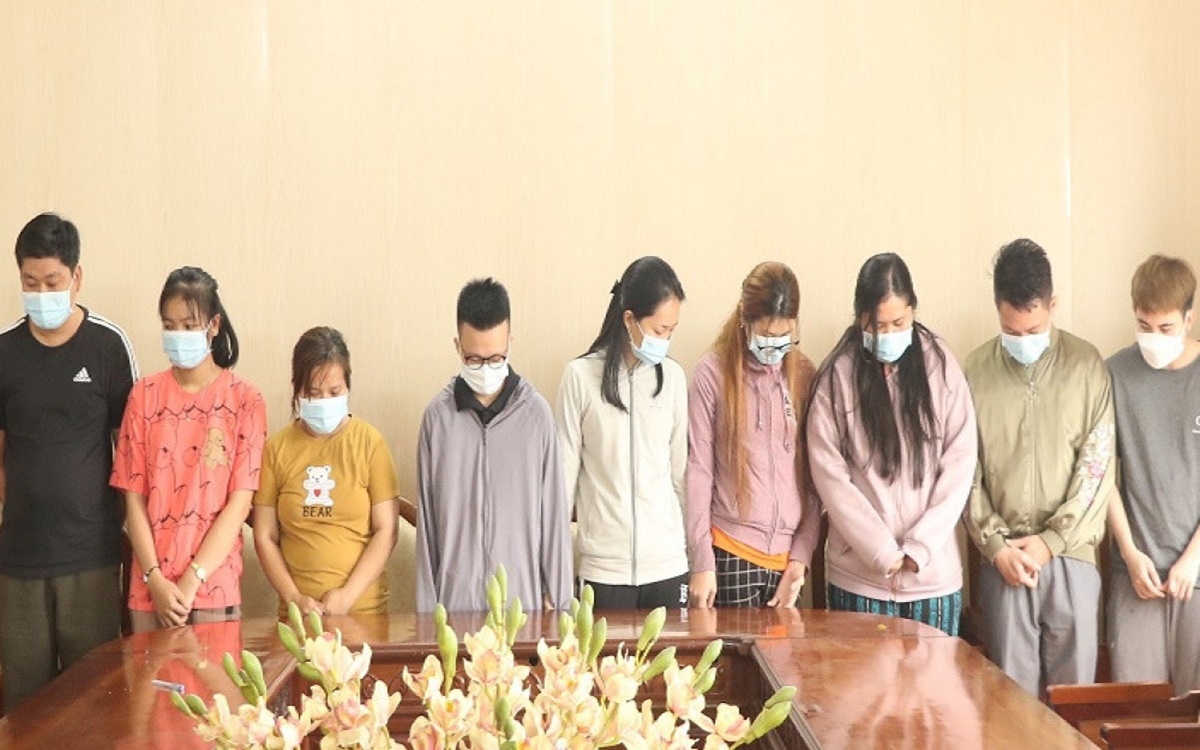 Các đối tượng tại cơ quan điều tra.