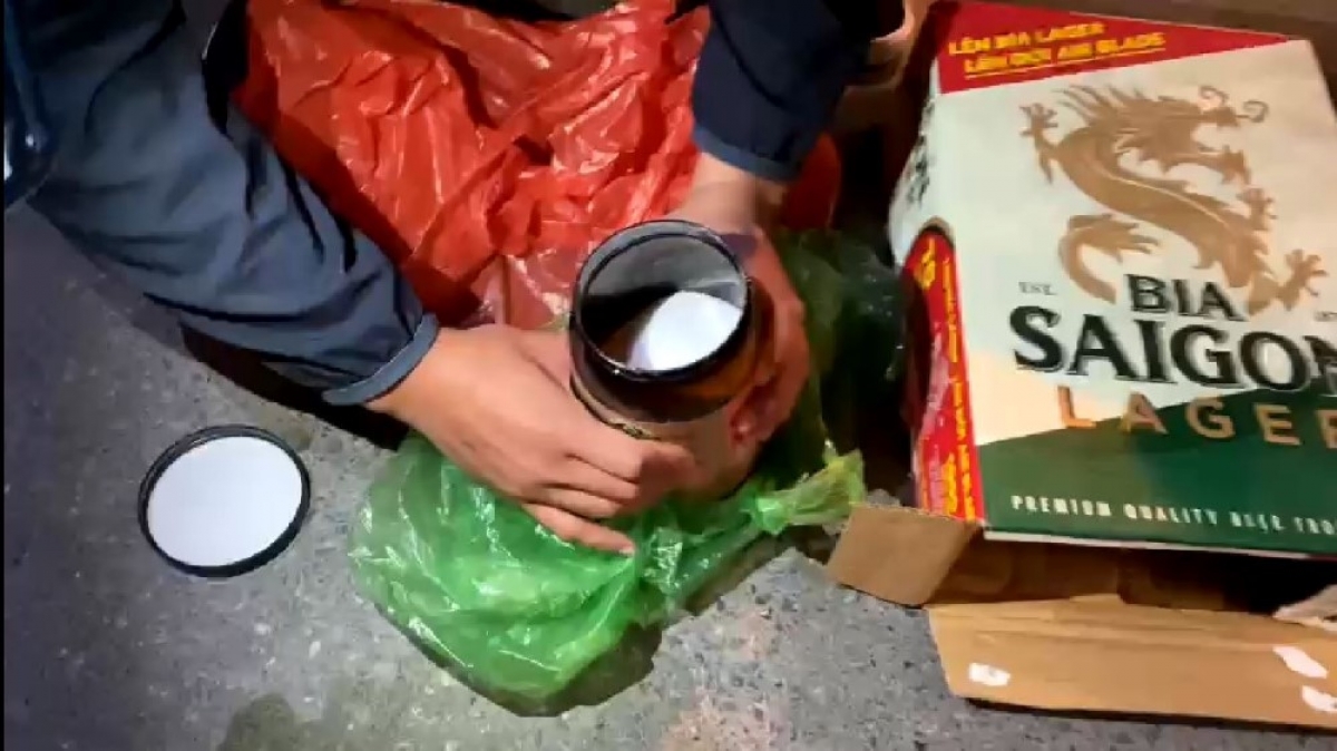 Ma túy được ngụy trang trong thùng bia